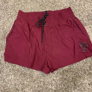 PINK athletic shorts with pockets sz small